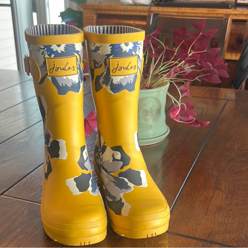 Joules Yellow rain boots